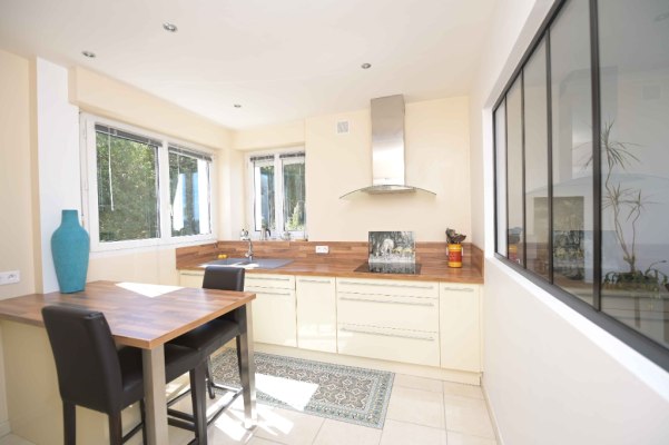 A vendre à Concarneau maison avec vue mer dans un quartier prisé