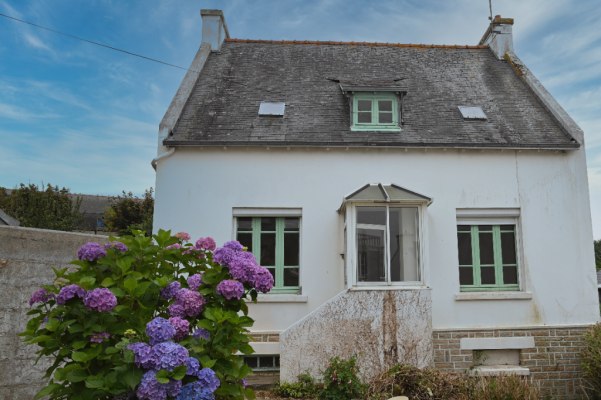 A vendre à Trégunc Projet de rénovation pour cette maison à pied des commerces