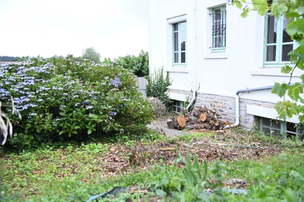 A vendre à Trégunc Projet de rénovation pour cette maison à pied des commerces