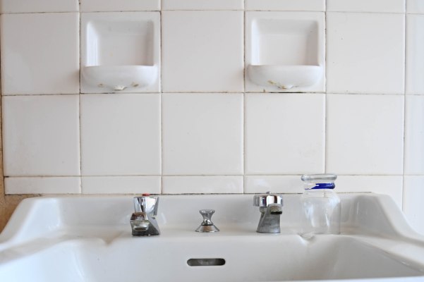 A vendre à Trégunc Projet de rénovation pour cette maison à pied des commerces