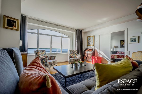 A Concarneau face à la mer appartement de 154 m² avec grande terrasse, garage double et cave