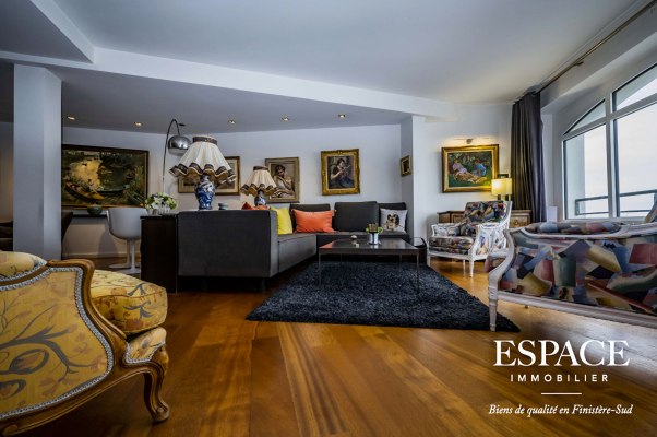 A Concarneau face à la mer appartement de 154 m² avec grande terrasse, garage double et cave