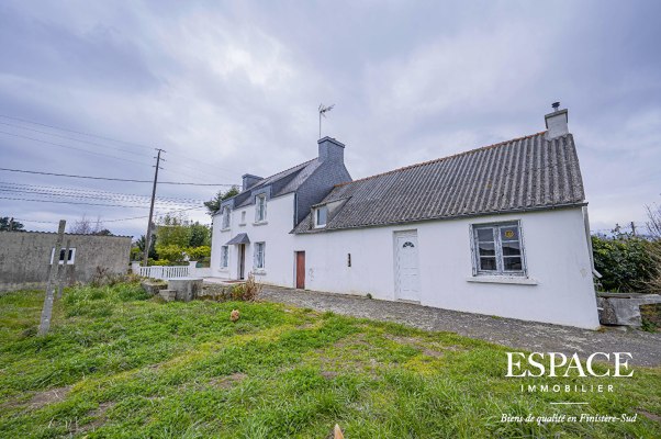 PONT-AVEN Maison de campagne à rénover sur un terrain de 12 153 m²