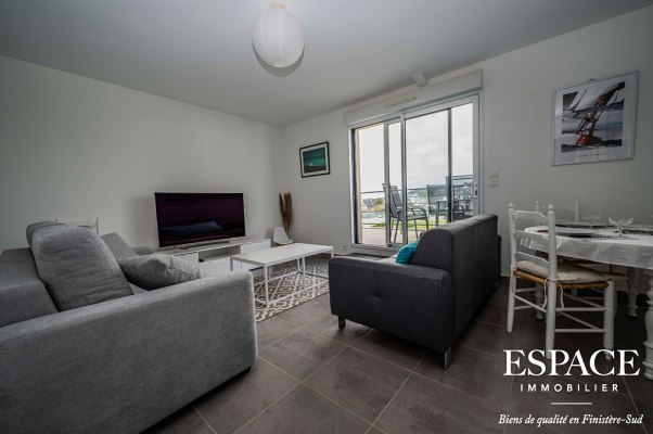 Concarneau appartement vue mer de 49.58 m² avec deux terrasses et parking