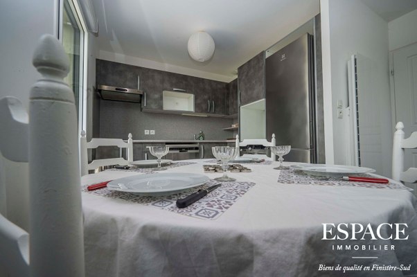 Concarneau appartement vue mer de 49.58 m² avec deux terrasses et parking