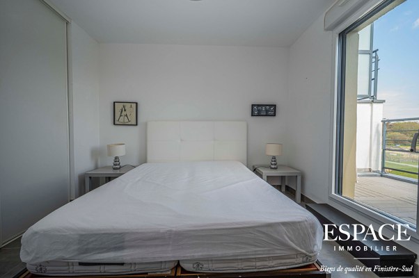 Concarneau appartement vue mer de 49.58 m² avec deux terrasses et parking