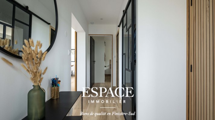 A vendre à deux pas de la plage des Sables Blancs - belle maison familiale à la rénovation contemporaine