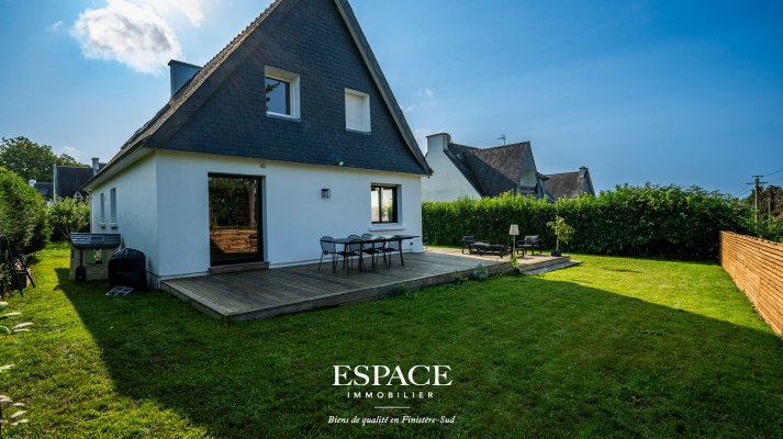 A vendre à deux pas de la plage des Sables Blancs - belle maison familiale à la rénovation contemporaine