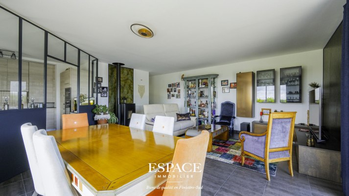 A vendre à Concarneau appartement d'exception 4 pièces de 102 m² en dernier étage avec grande