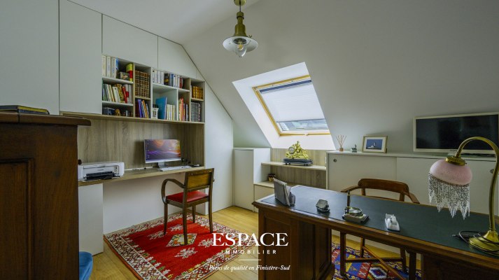 A vendre à Concarneau appartement d'exception 4 pièces de 102 m² en dernier étage avec grande