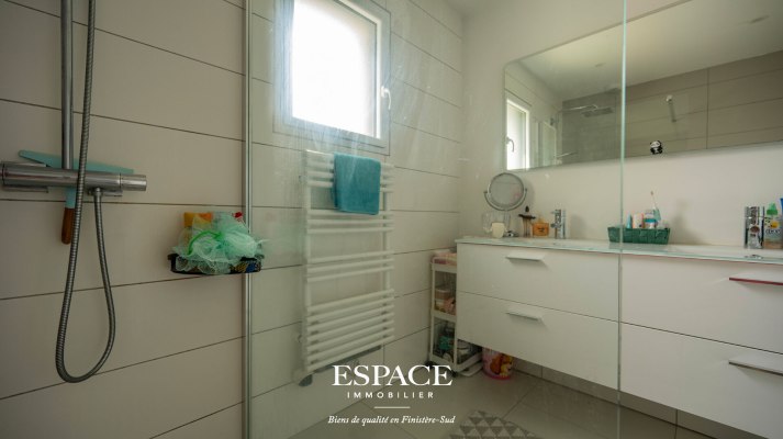 À vendre à Concarneau au calme - Confort, luminosité et performance énergétique (DPE B)