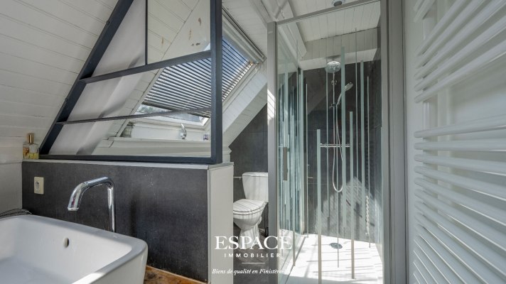 A vendre à DOELAN maison avec beaucoup de charme à deux pas du port