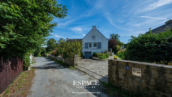 A vendre à DOELAN maison avec beaucoup de charme à deux pas du port