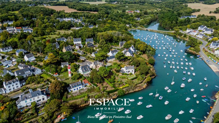 A vendre à DOELAN maison avec beaucoup de charme à deux pas du port