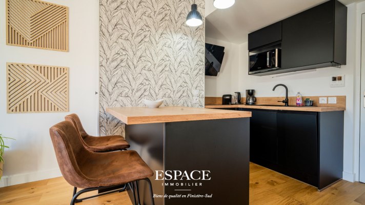 À vendre à CONCARNEAU - Bel appartement T1 avec balcon, prestations soignées et garage privatif