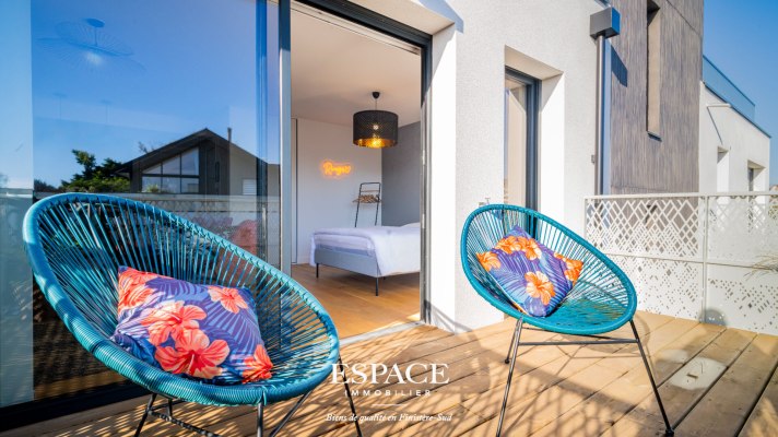 À vendre à CONCARNEAU - Bel appartement T1 avec balcon, prestations soignées et garage privatif