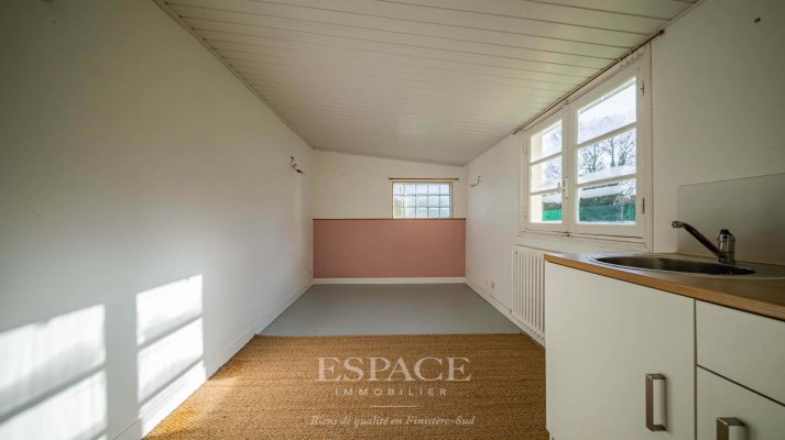 A vendre à Riec sur Belon maison avec dépendance et grand garage