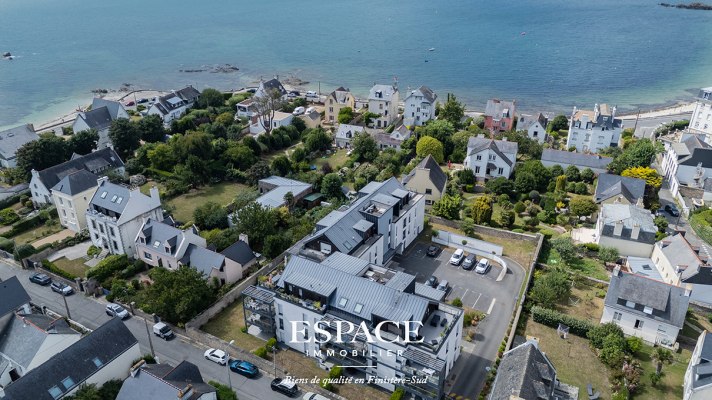 Concarneau arrière Corniche - appartement 4 pièces de 82.20 m² avec balcon, garage et parking privatif