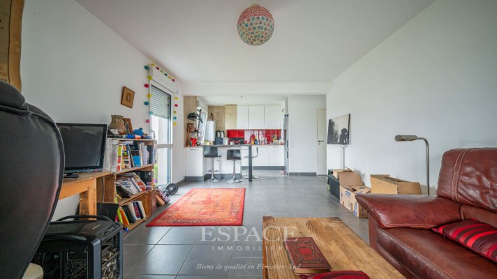 Concarneau arrière Corniche - appartement 4 pièces de 82.20 m² avec balcon, garage et parking privatif