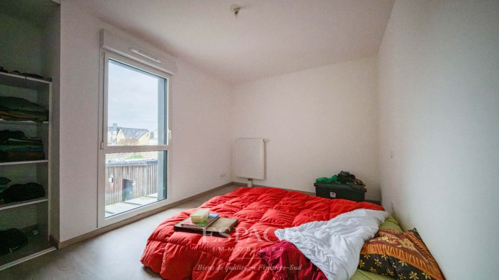 Concarneau arrière Corniche - appartement 4 pièces de 82.20 m² avec balcon, garage et parking privatif
