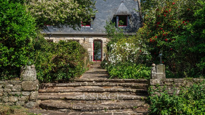 A vendre à Trégunc - un écrin de nature à deux pas de l'océan