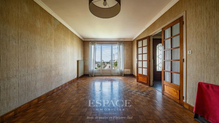 A vendre maison à fort potentiel près du bord de mer, quartier prisé de la Corniche à Concarneau