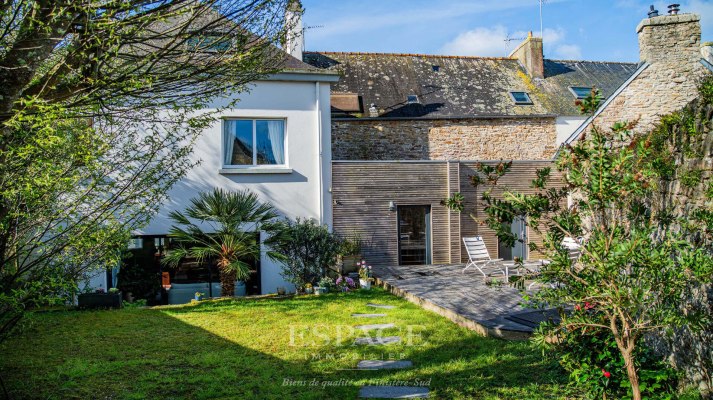 Concarneau - Le Passage : maison de charme avec jardin, esprit bord de mer