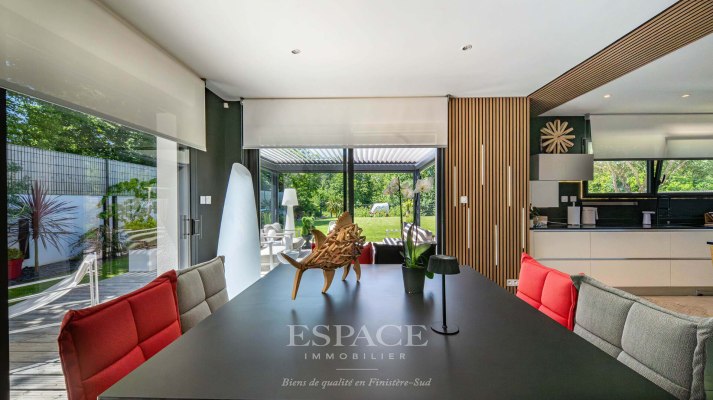 Maison Gouesnach 6 pièce(s) 181 m2