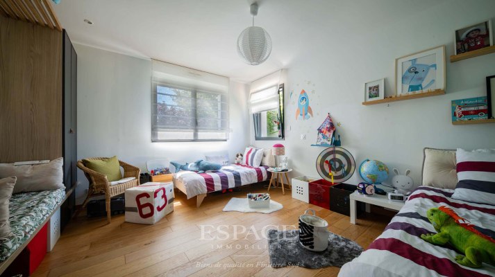 Maison Gouesnach 6 pièce(s) 181 m2