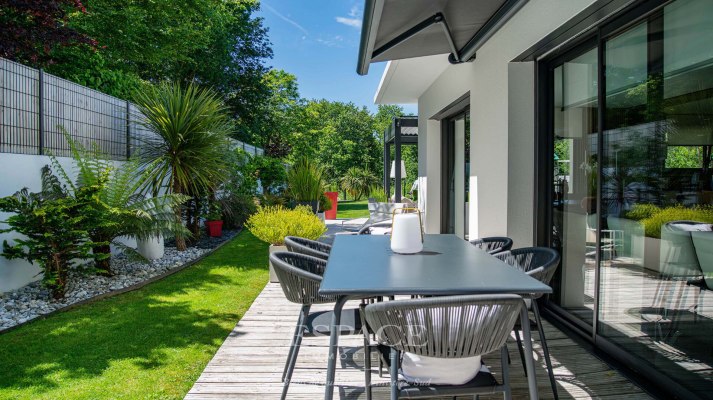 Maison Gouesnach 6 pièce(s) 181 m2