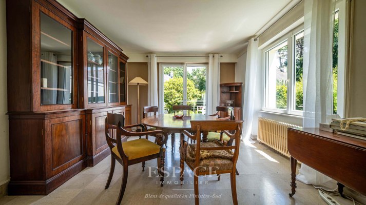 Maison vue imprenable sur le Golf de Cornouaille, proximité Port et Bourg