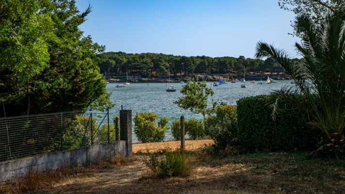 Concarneau - Le Cabellou - Propriété rare avec vue mer et accès direct à la plage