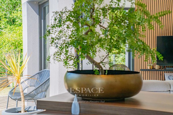 La Forêt-Fouesnant ? Maison contemporaine aux lignes élégantes, entre bourg et littoral