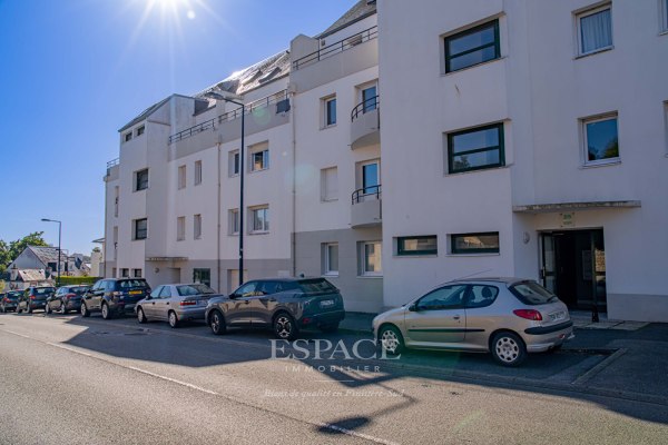 Concarneau appartement de 81 m2 avec terrasse, garage et cave
